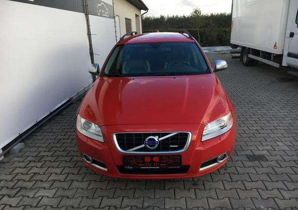 Volvo V70 cena 16000 przebieg: 208000, rok produkcji 2011 z Brańsk małe 67